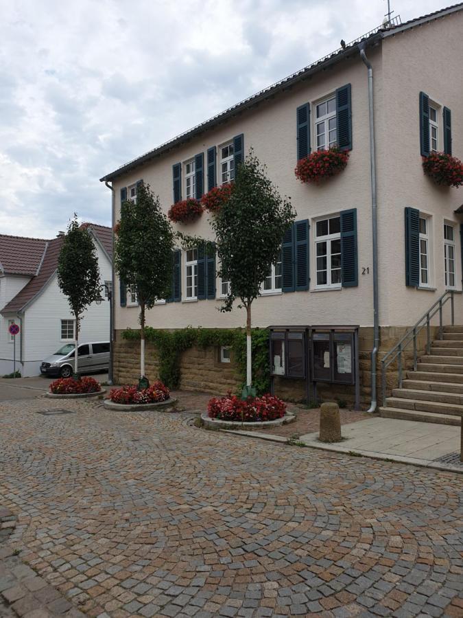 ホテルLandgasthof Rose ディツィンゲン エクステリア 写真